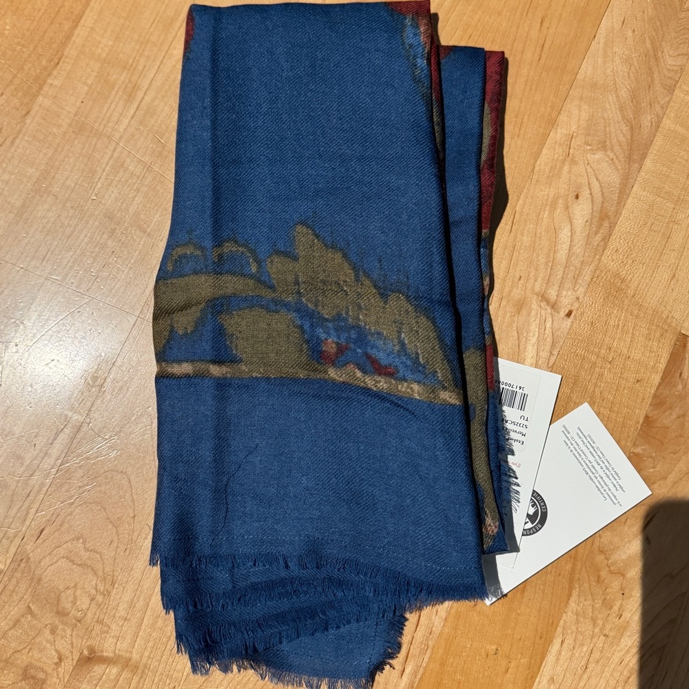 Sézane NWT Pio Scarf in Blue Merveille Print - Picture 5 of 6